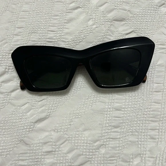 NWT SZÂDE Black and Caper Sunglasses Shop Sharp ; New Spice / Caper – Szade Europe main image 4